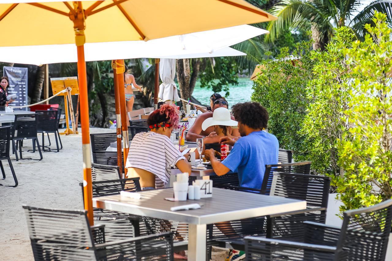 Paradise Beach Backpackers Hostel Patong Bagian luar foto