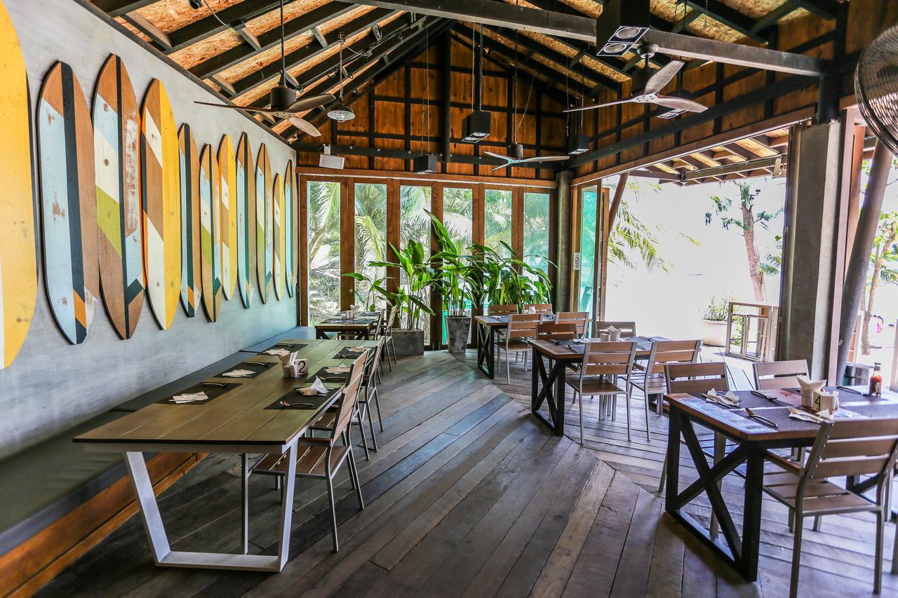 Paradise Beach Backpackers Hostel Patong Bagian luar foto